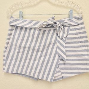 Vineyard Vines Striped Shorts